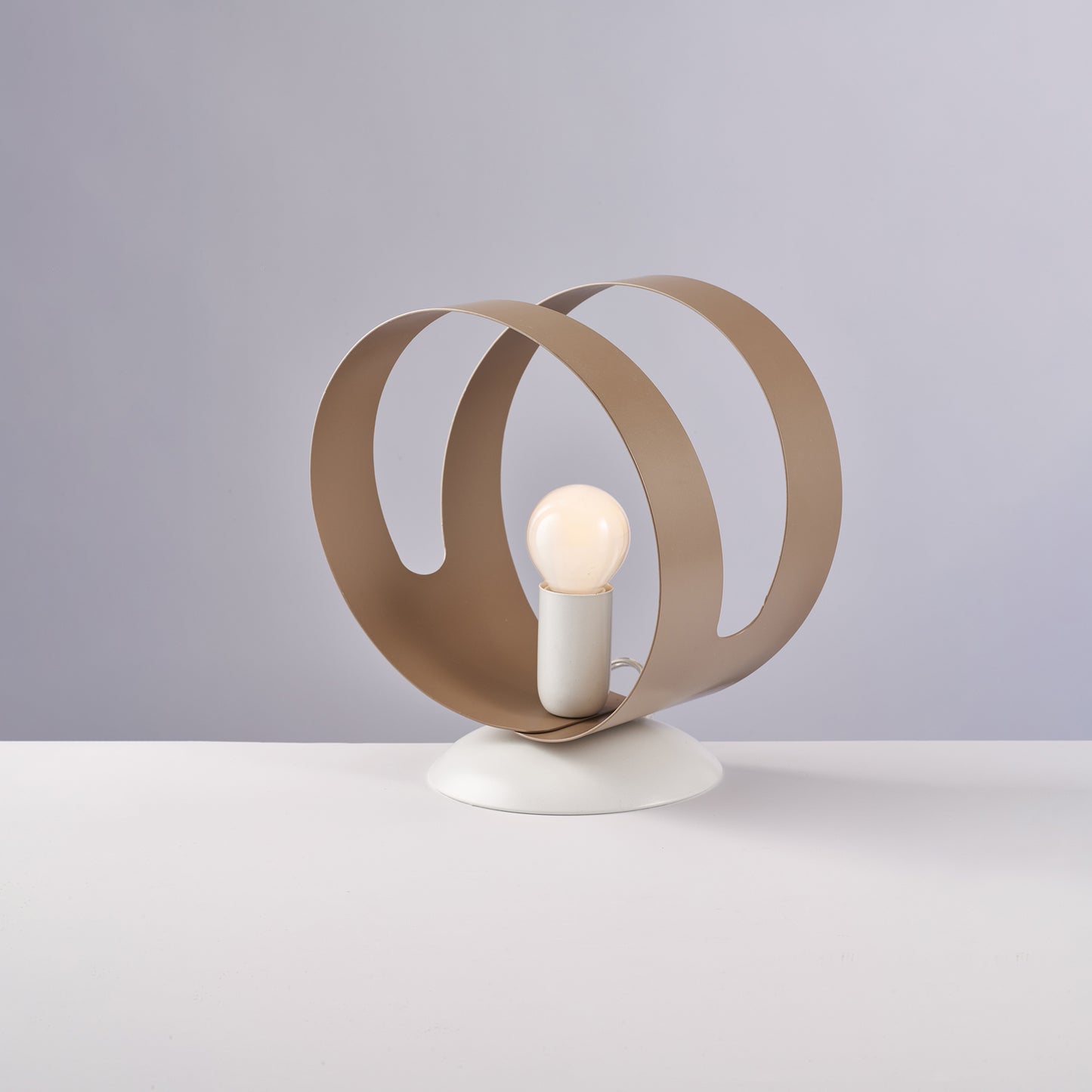 White lacquered iron table lamp with dove gray laser cut band, 1 light H.22 - Ø19
