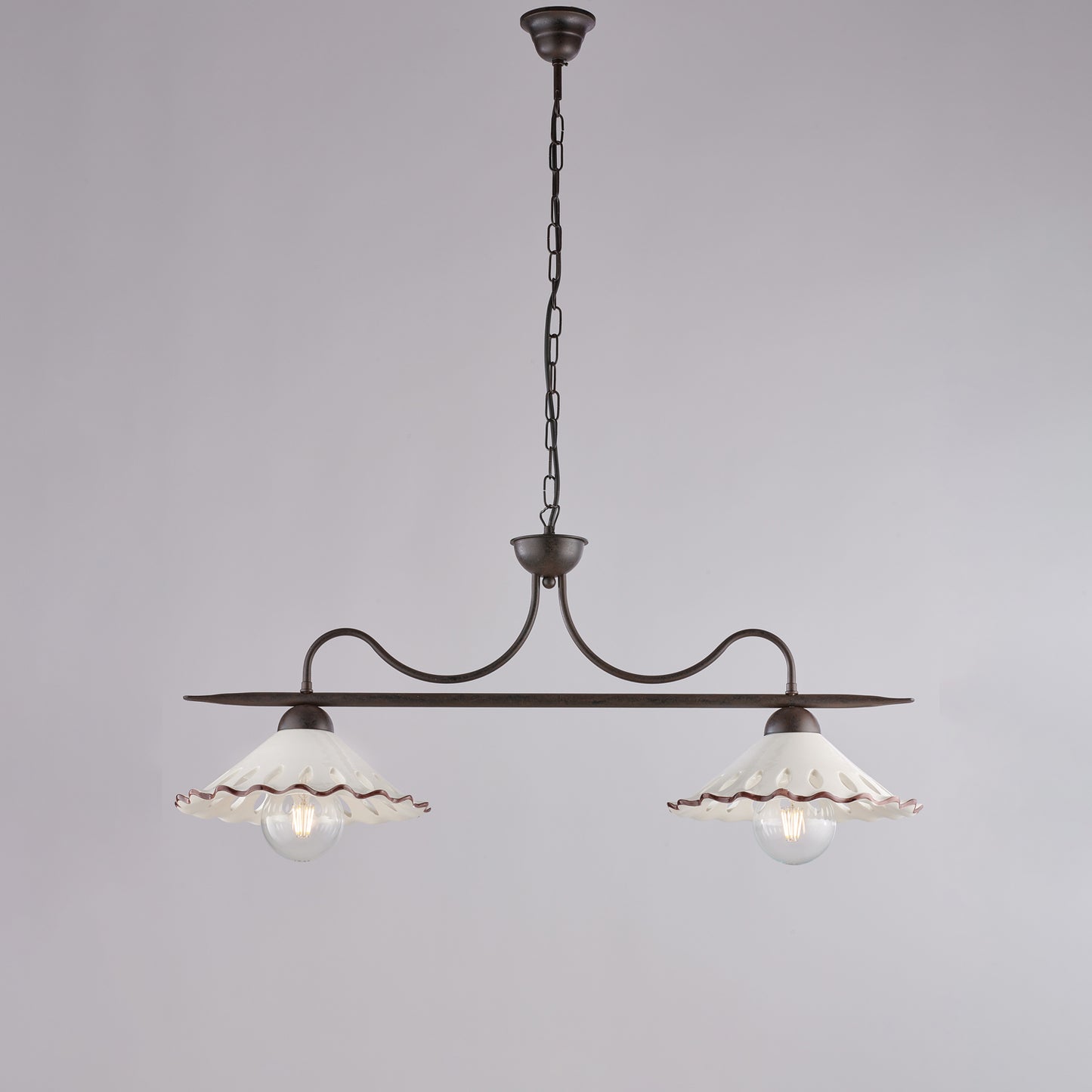 Lampadario nero ruggine, ceramica bianco marrone, 2 luci, L.83x30 cm