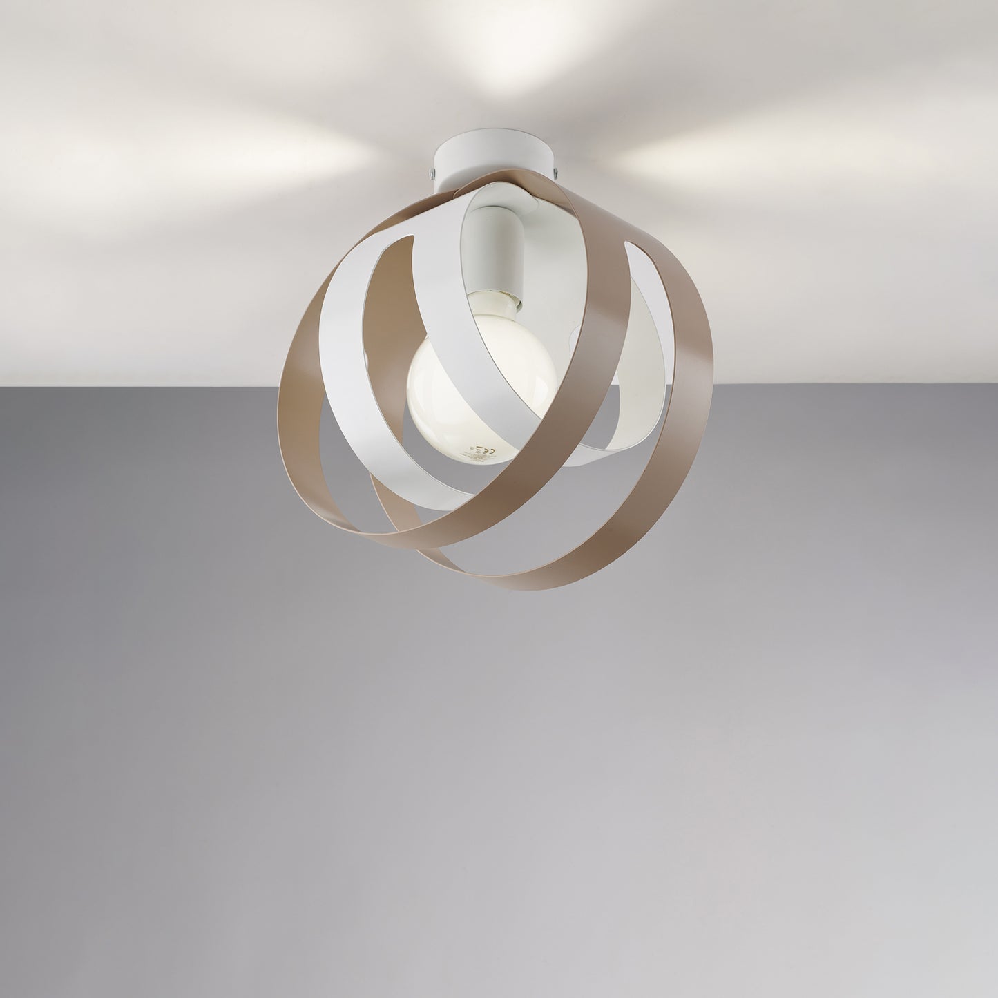 Lámpara de techo con difusor cortado a láser de hierro lacado blanco y gris tórtola 1 luz Al.28 - Ø26