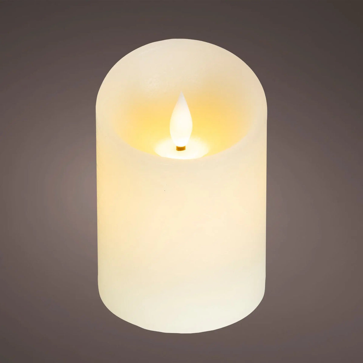Candela in cera crema con LED Ø7,5 × H10,5 cm