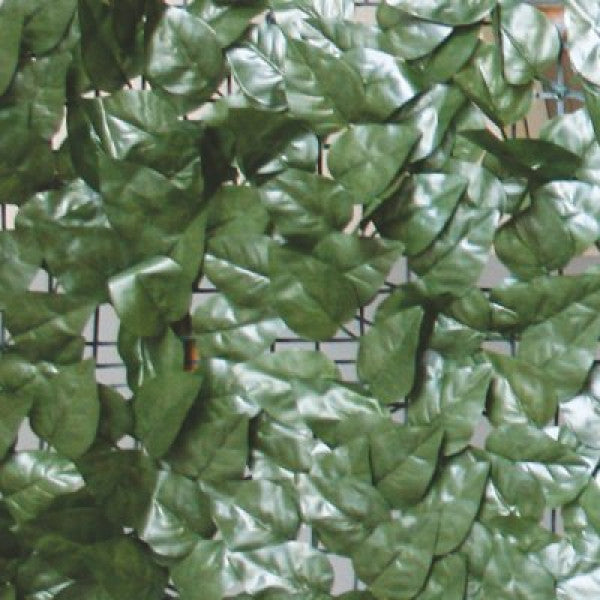 Dekorativer immergrüner Baum H100 cm