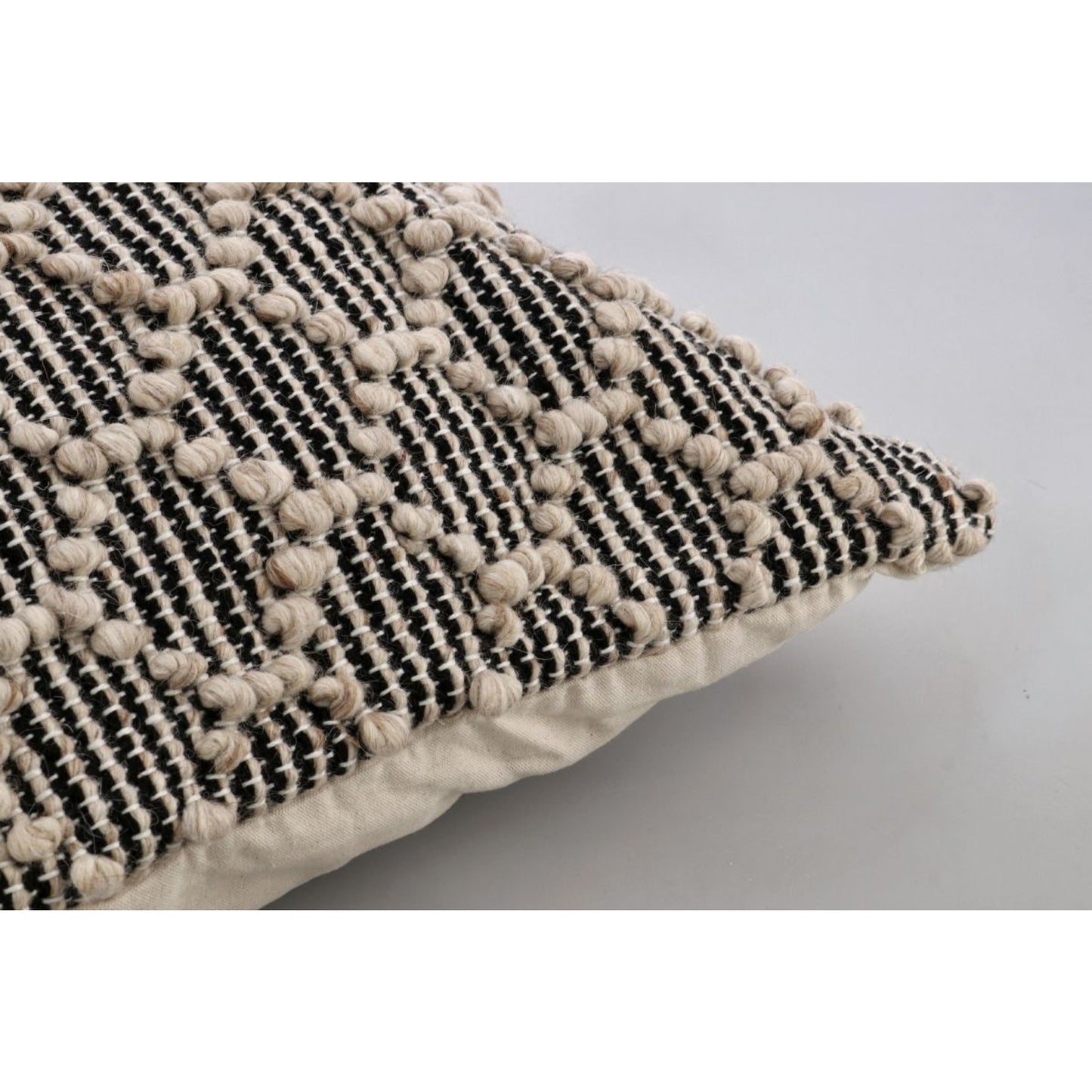 Cuscino nero-naturale 80x80 cm sfoderabile