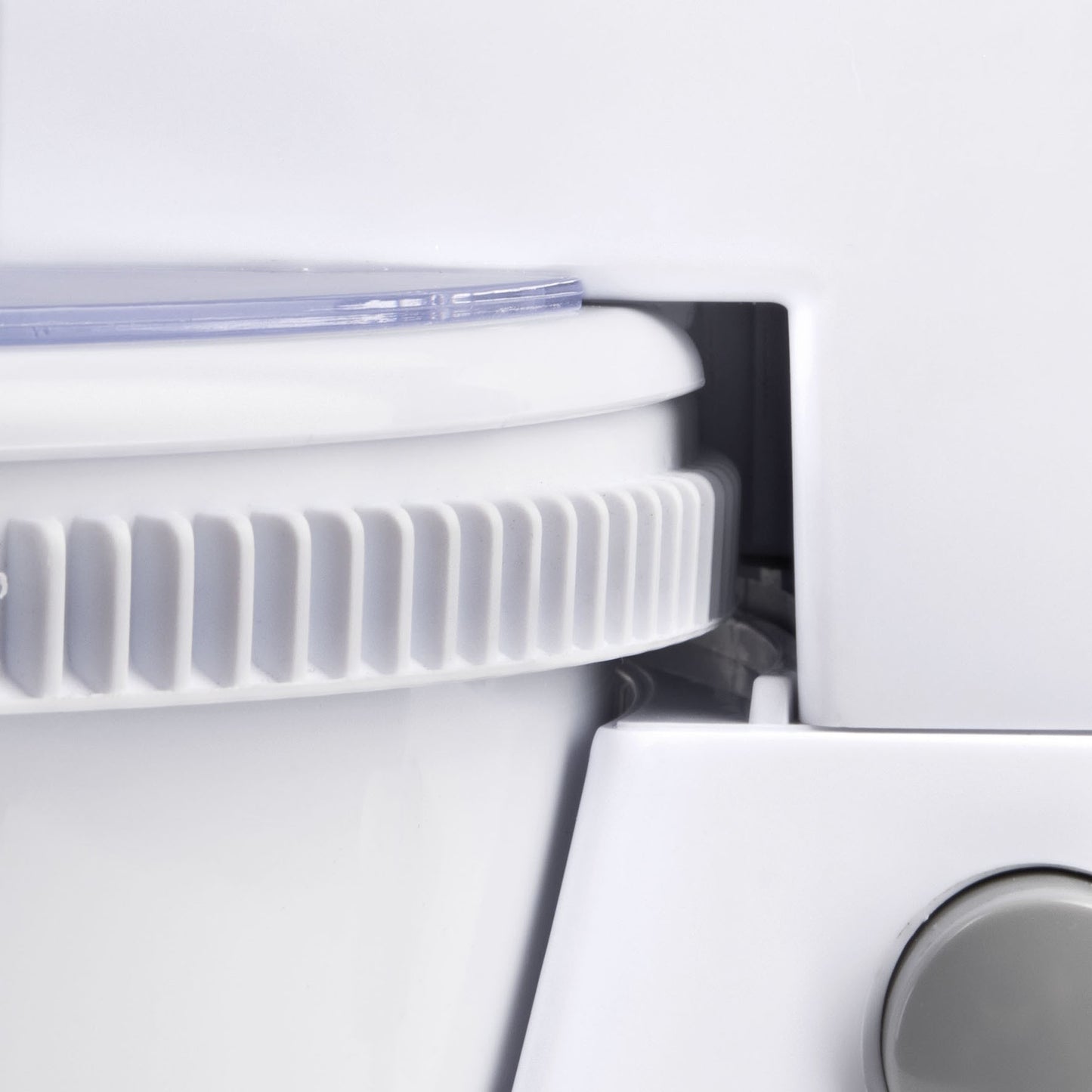 WHISKER MIT SCHÜSSEL