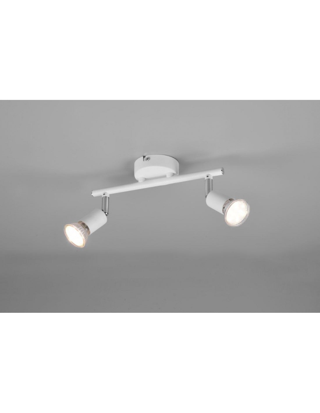 Verstellbare GU10-Doppelspotlampe „Paris“ in Weiß von Trio Lighting.