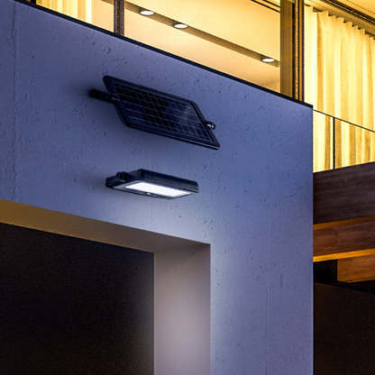 Rechargeable Solar Floodlight LED 10W- 4000K-1100lm IP65 - Lithium Battery