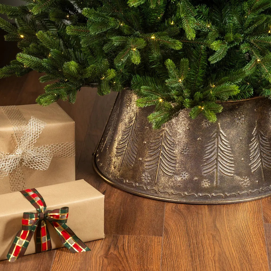 Copribase per albero di Natale in ferro bronzo antico Ø70 × H27 cm